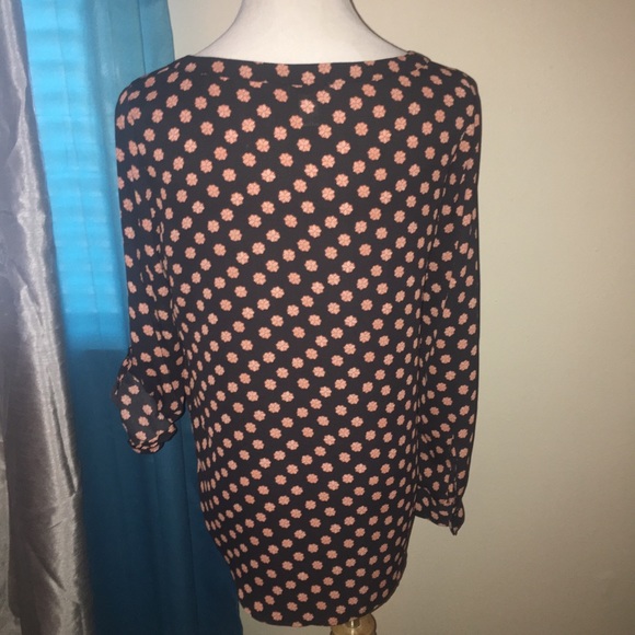 🌸Loft Blouse Small - Picture 5 of 5
